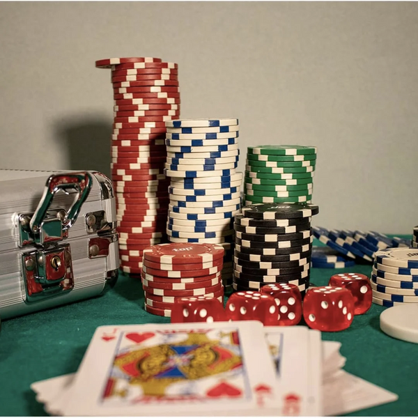 Poker Game Briefcase Pack – 300 Chips with Cards, Dice & Dealer Button | Aluminum Case